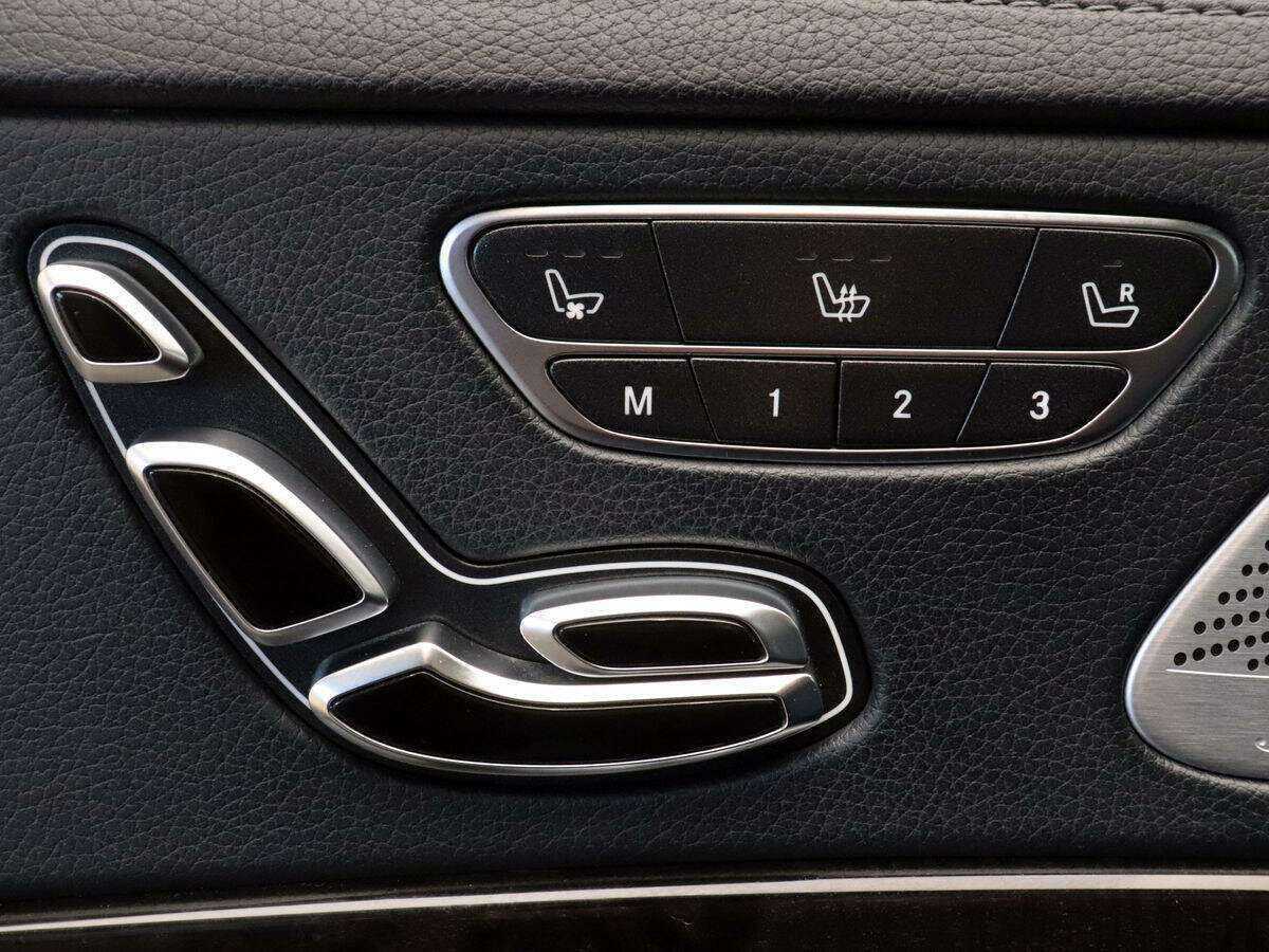 Mercedes-Benz S-Класс 560, 2017 Фото №15