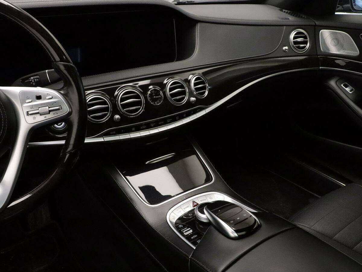 Mercedes-Benz S-Класс 560, 2017 Фото №17