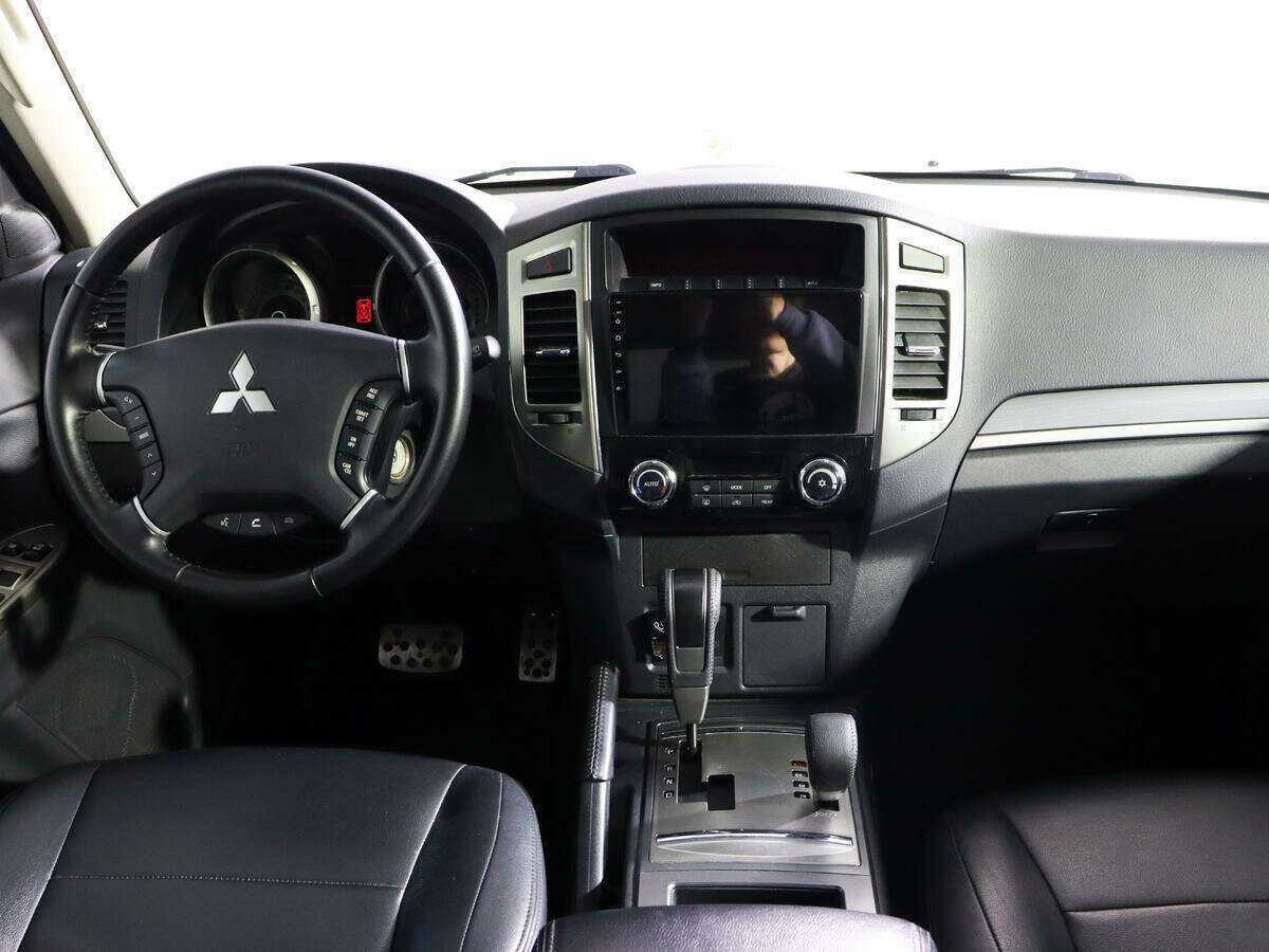 Mitsubishi Pajero, 2021 Фото №9