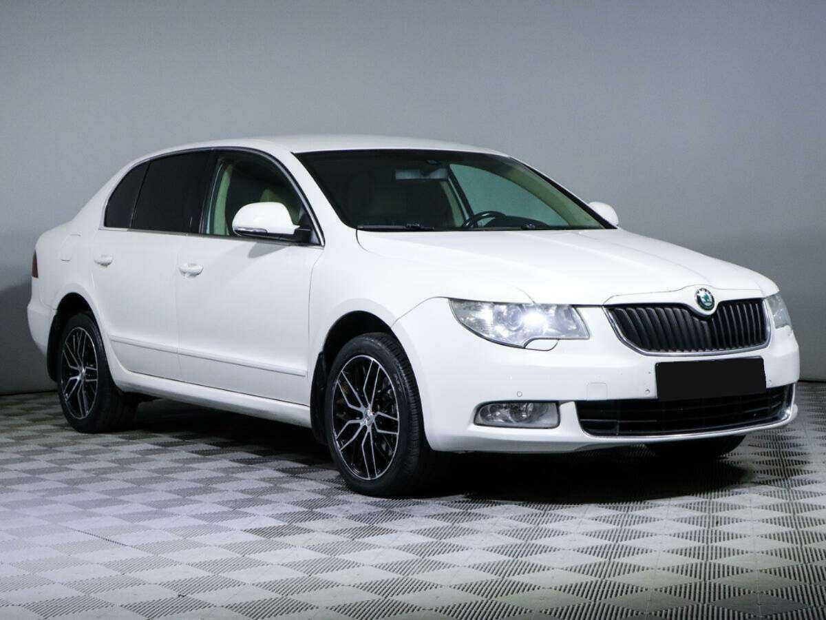 Skoda Superb DSG, 2011 - 150 659 км. | Фото №3