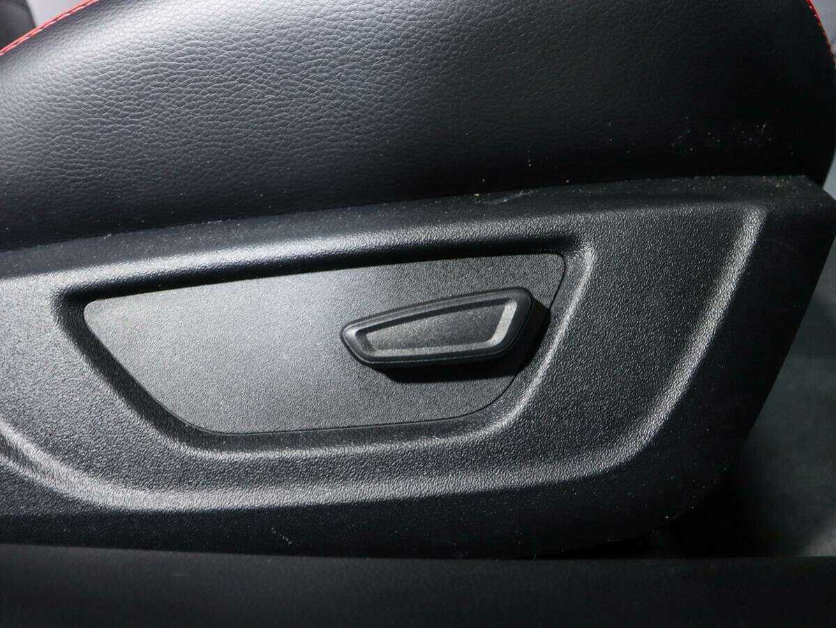 Ford Mustang, 2021 Фото №17