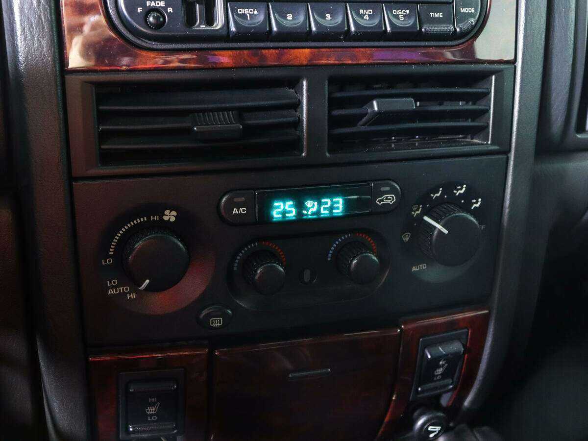 Jeep Grand Cherokee, 2004 Фото №17