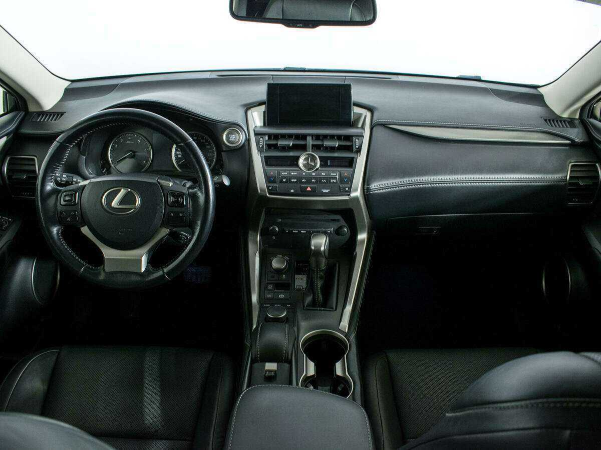 Lexus NX 200t, 2015 Фото №12