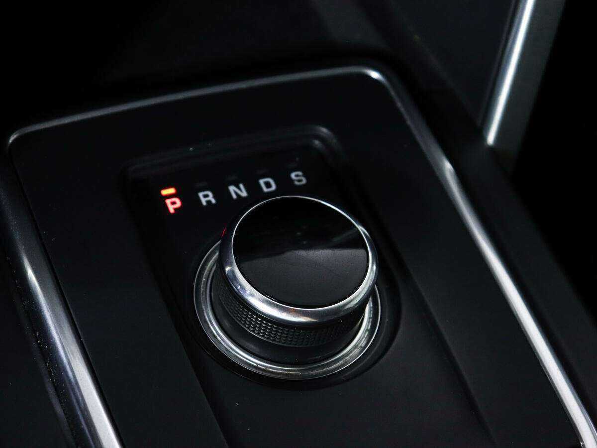 Land Rover Discovery Sport, 2017 Фото №15