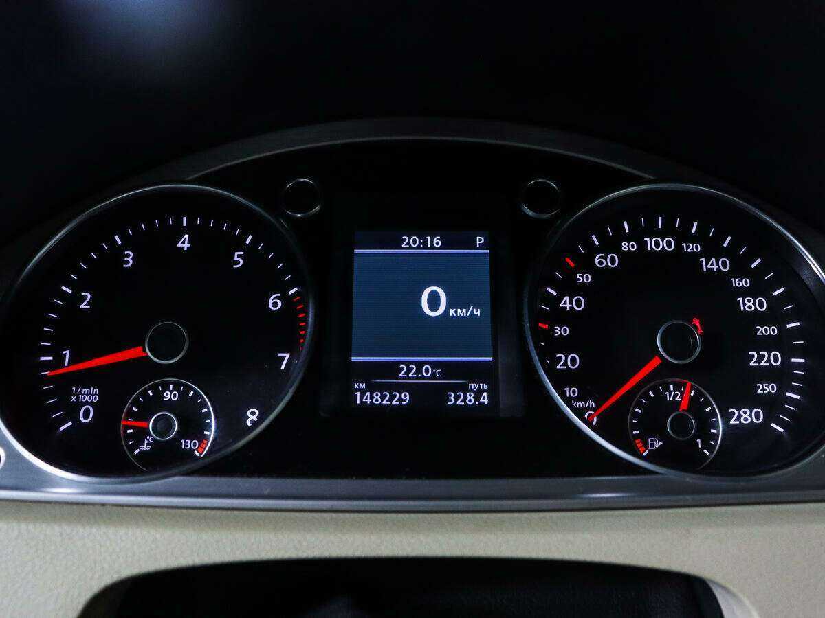 Volkswagen Passat CC, 2011 Фото №9