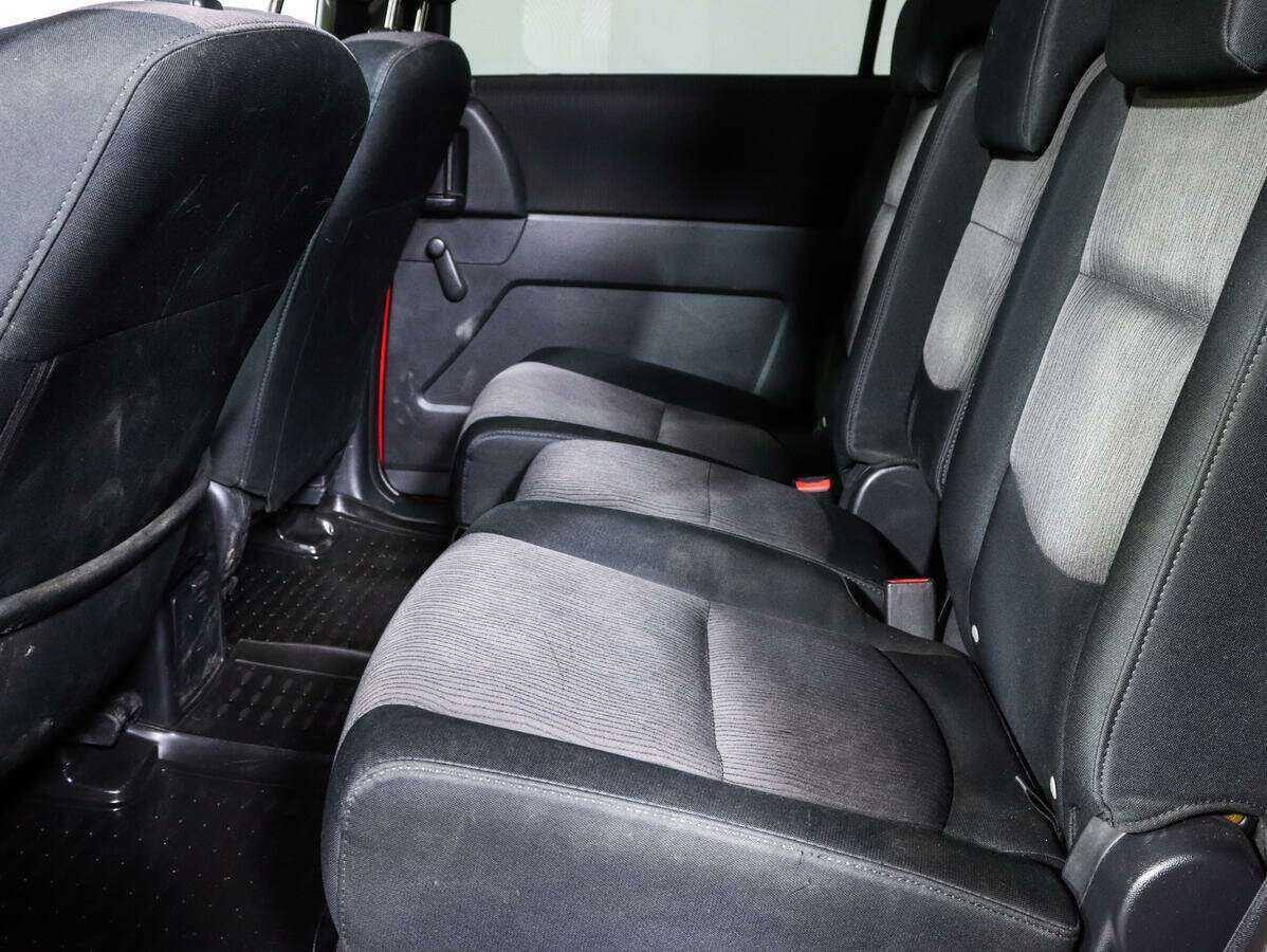 Mazda 5, 2007 Фото №9