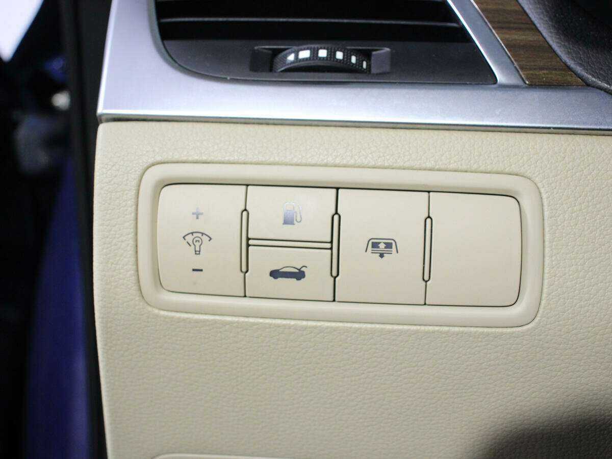 Hyundai Genesis, 2015 Фото №16