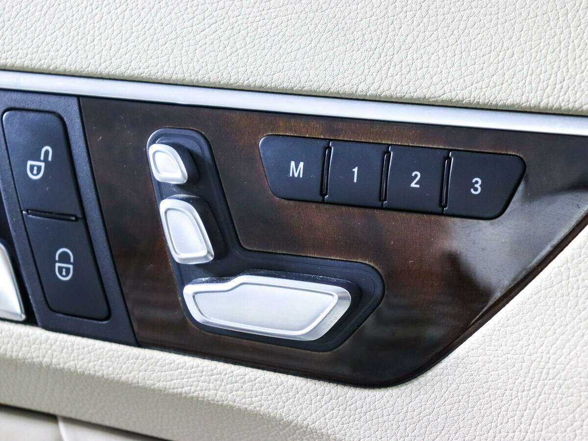 Mercedes-Benz E-Класс 350, 2013 Фото №15