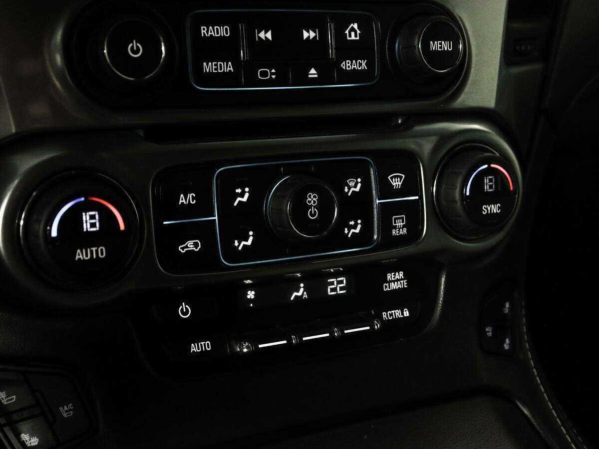 Chevrolet Tahoe, 2016 Фото №13