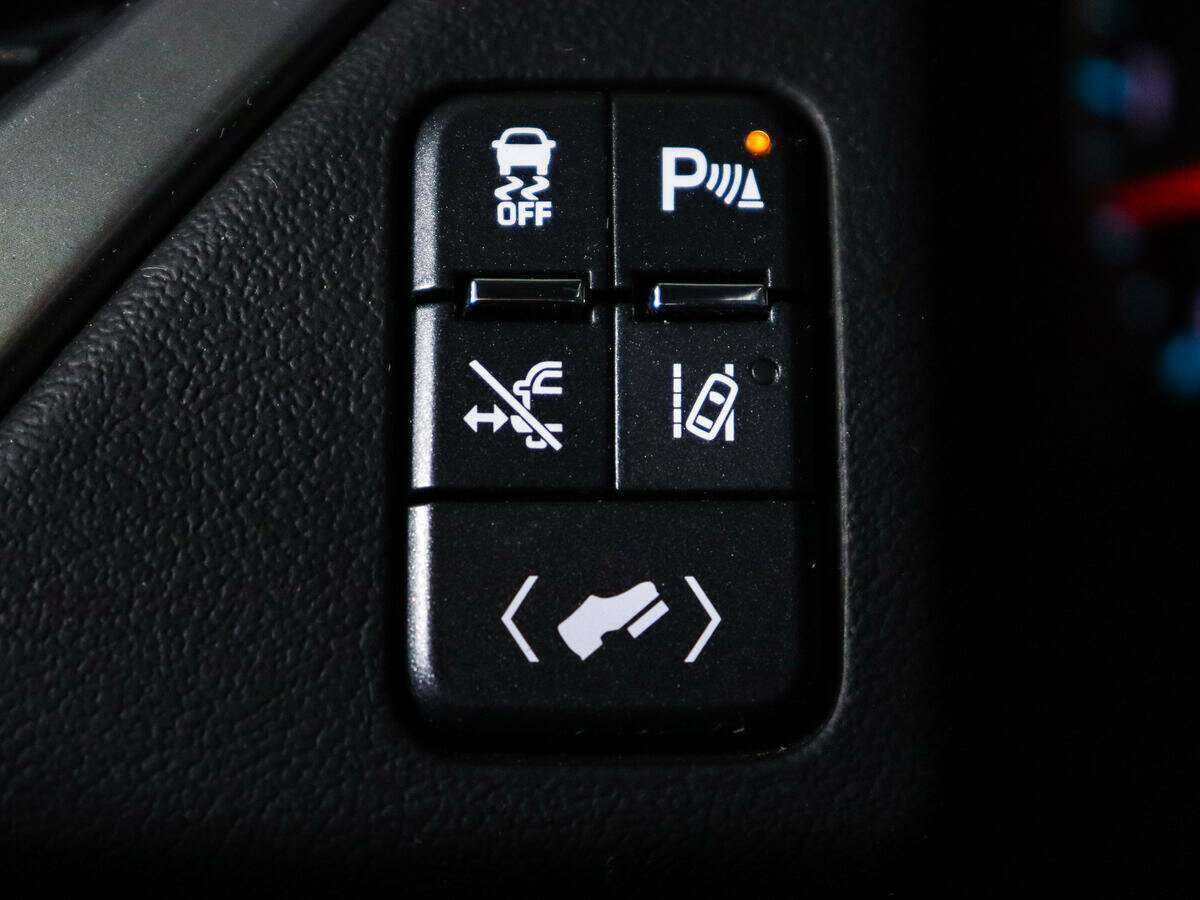 Chevrolet Tahoe, 2016 Фото №16