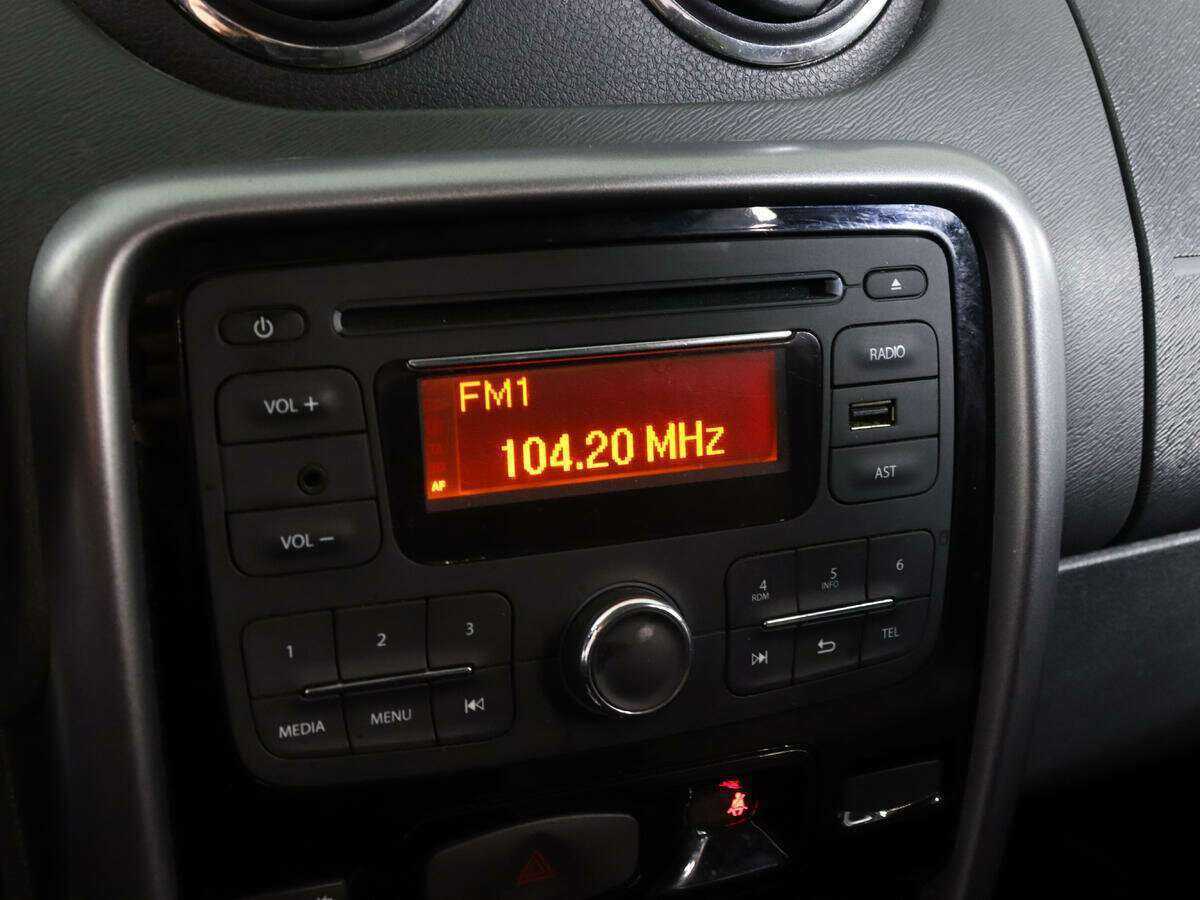 Renault Duster, 2012 Фото №17