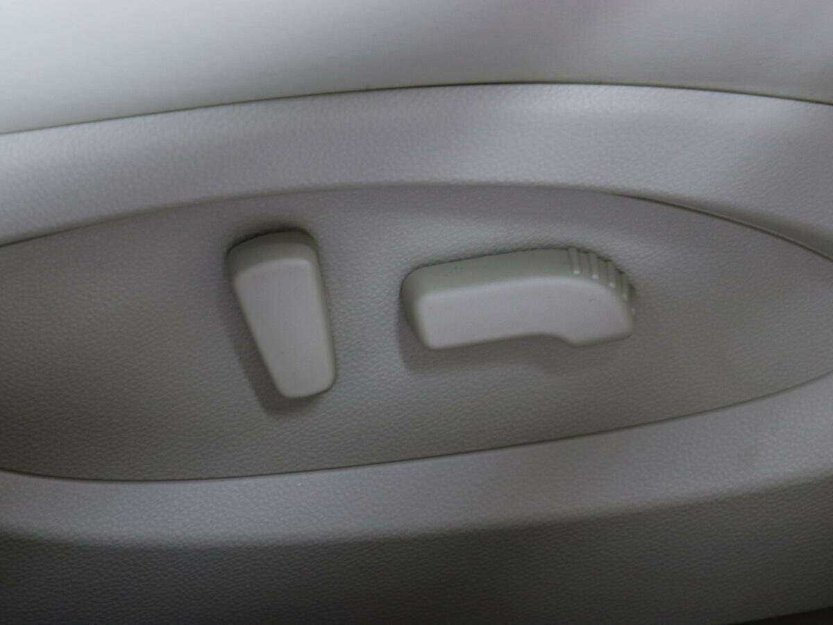 Infiniti EX25, 2011 Фото №14