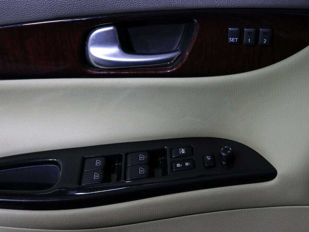 Infiniti EX25, 2011 Фото №15