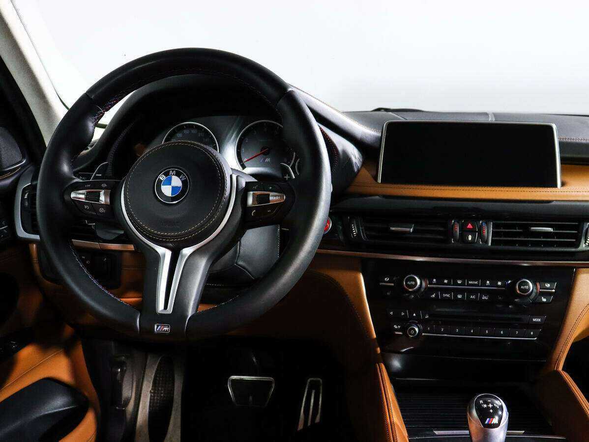 BMW X5 M, 2015 Фото №10