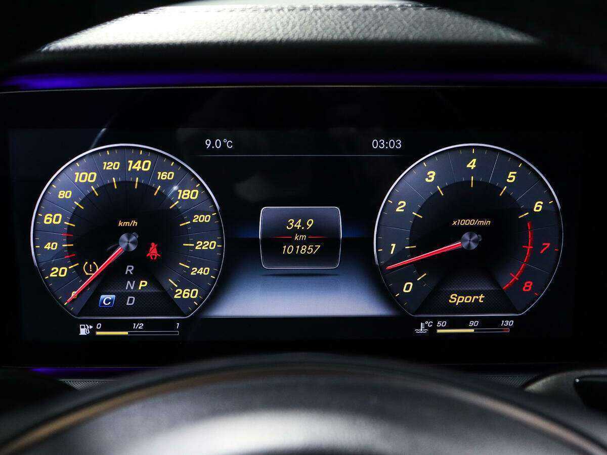 Mercedes-Benz E-Класс 400, 2017 Фото №9