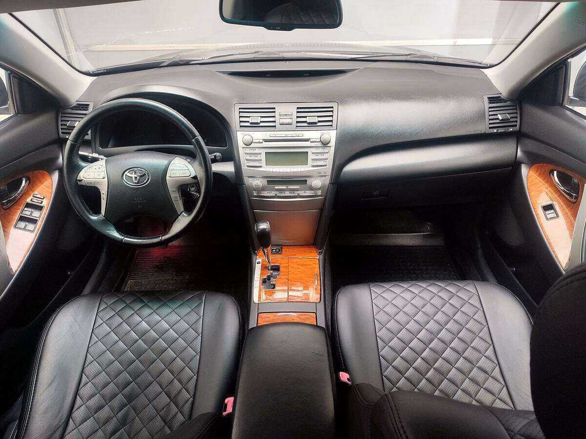 Toyota Camry, 2010 Фото №9