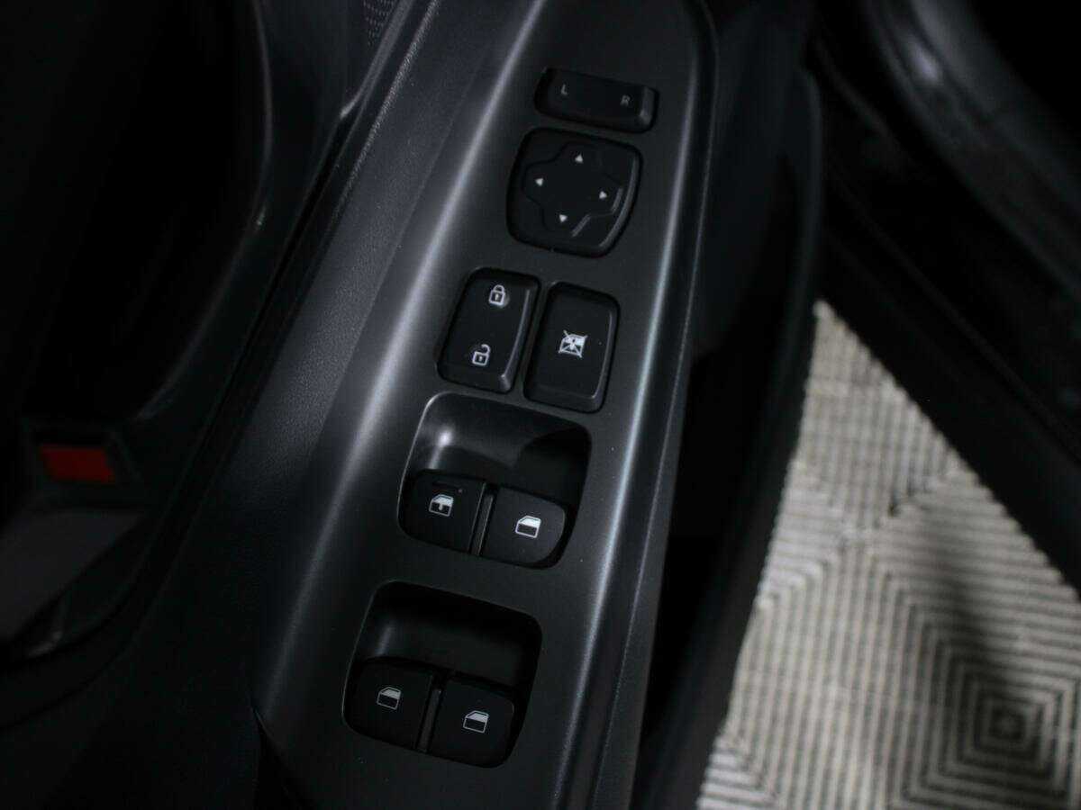 Hyundai Kona, 2021 Фото №13