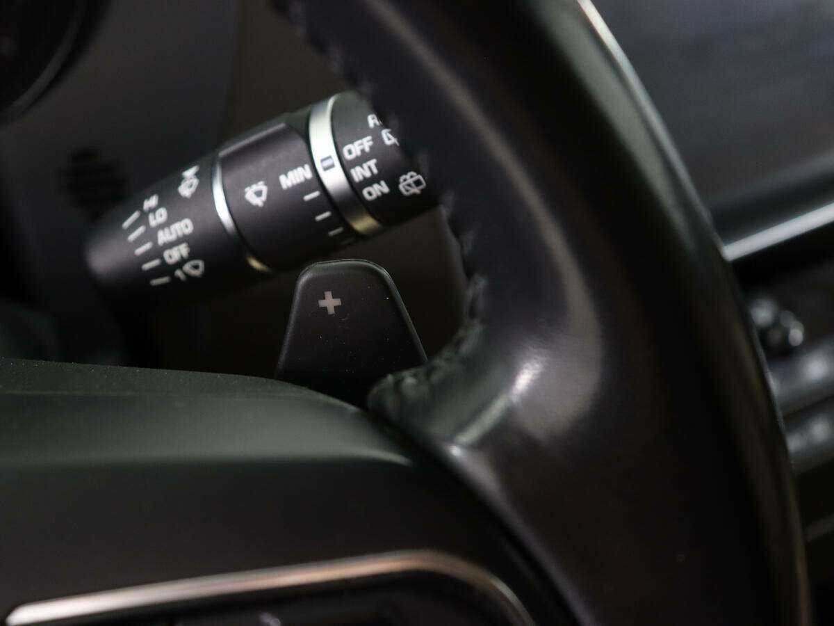 Jaguar F-Pace, 2017 Фото №25