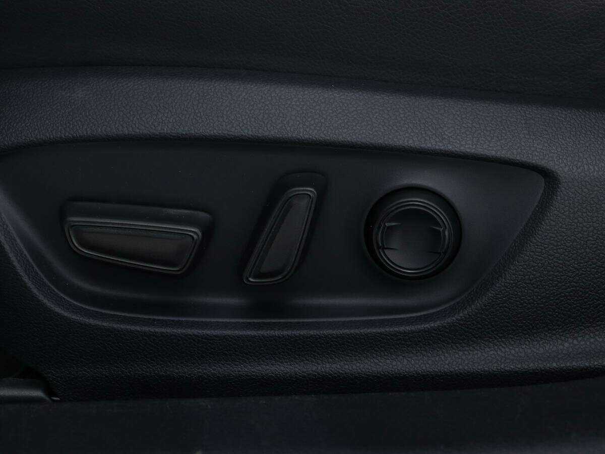 Toyota Camry, 2021 Фото №19