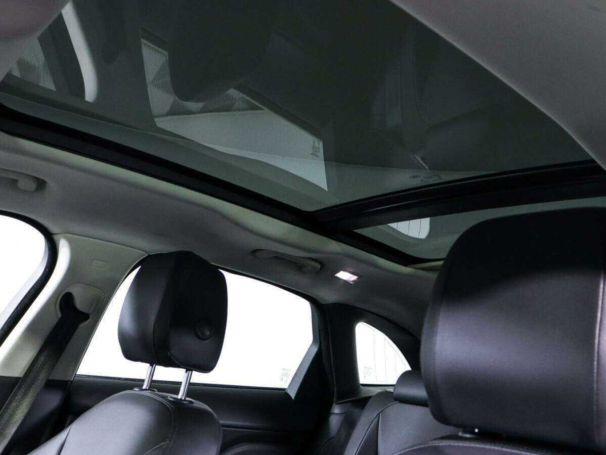 Jaguar F-Pace, 2016 Фото №21