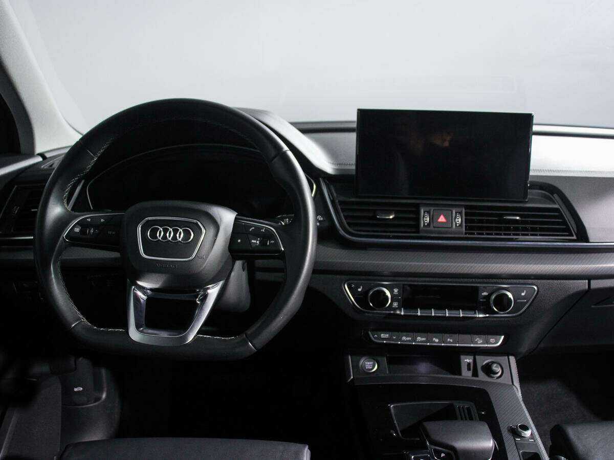 Audi Q5 L 40 TFSI, 2023 Фото №10