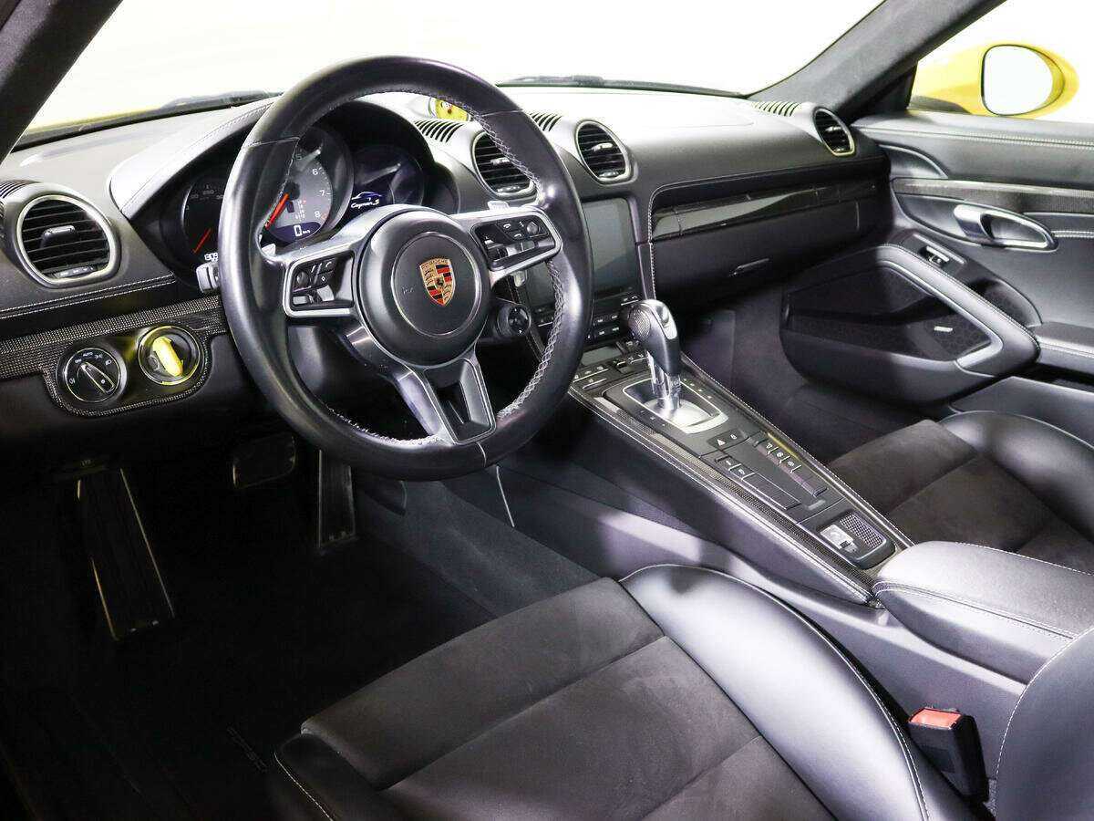 Porsche Cayman S, 2020 Фото №11