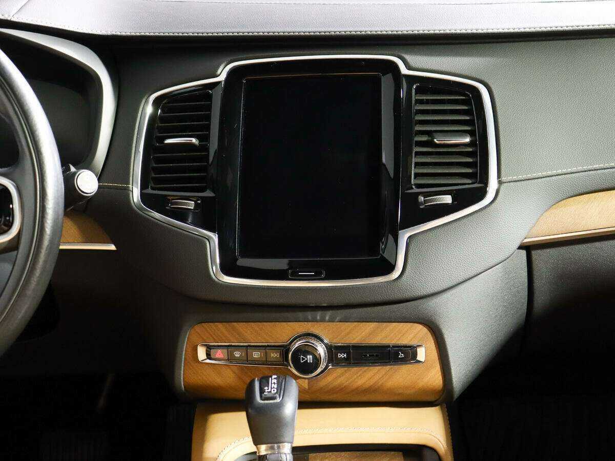 Volvo XC90, 2017 Фото №12