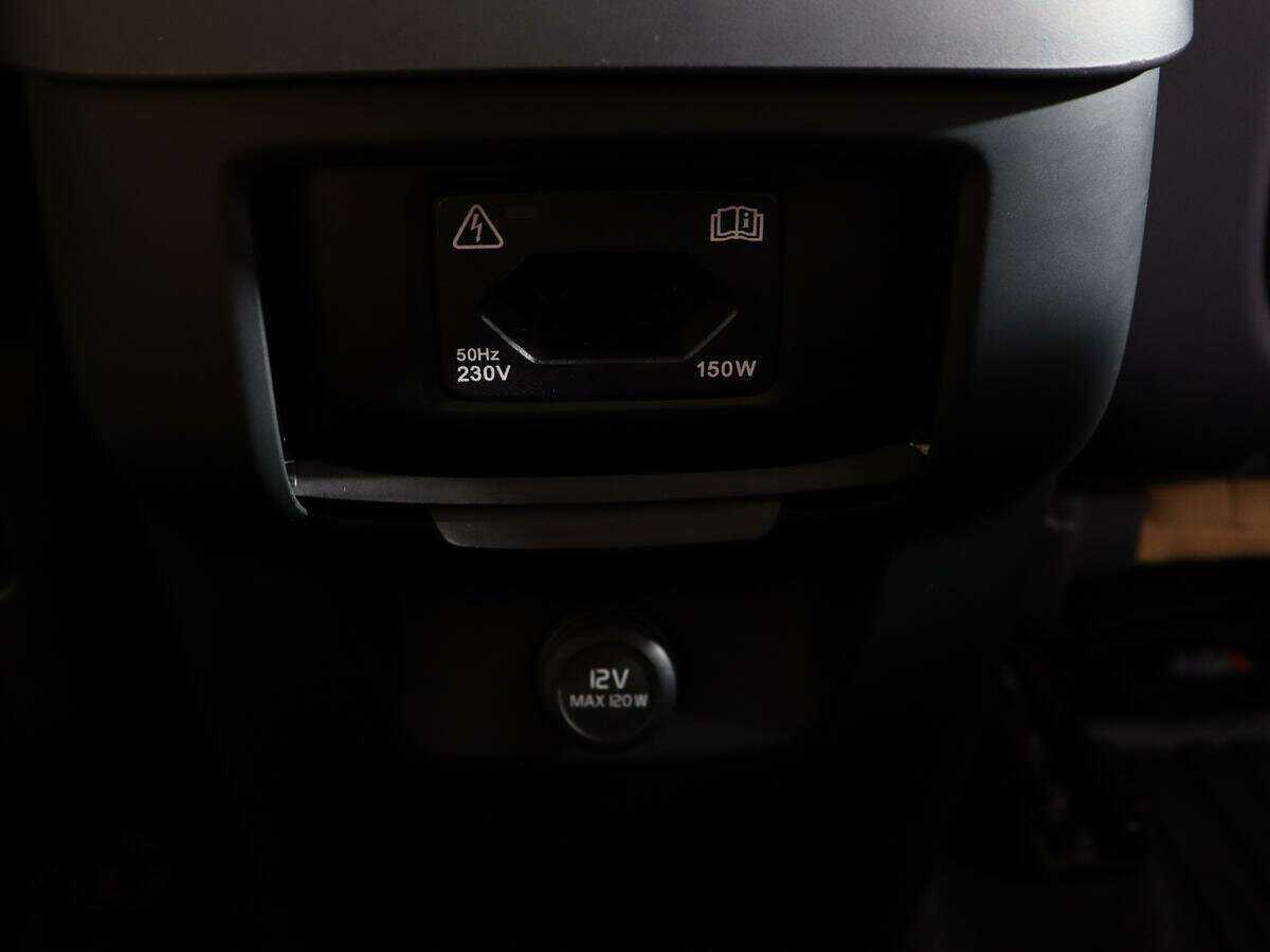 Volvo XC90, 2017 Фото №16