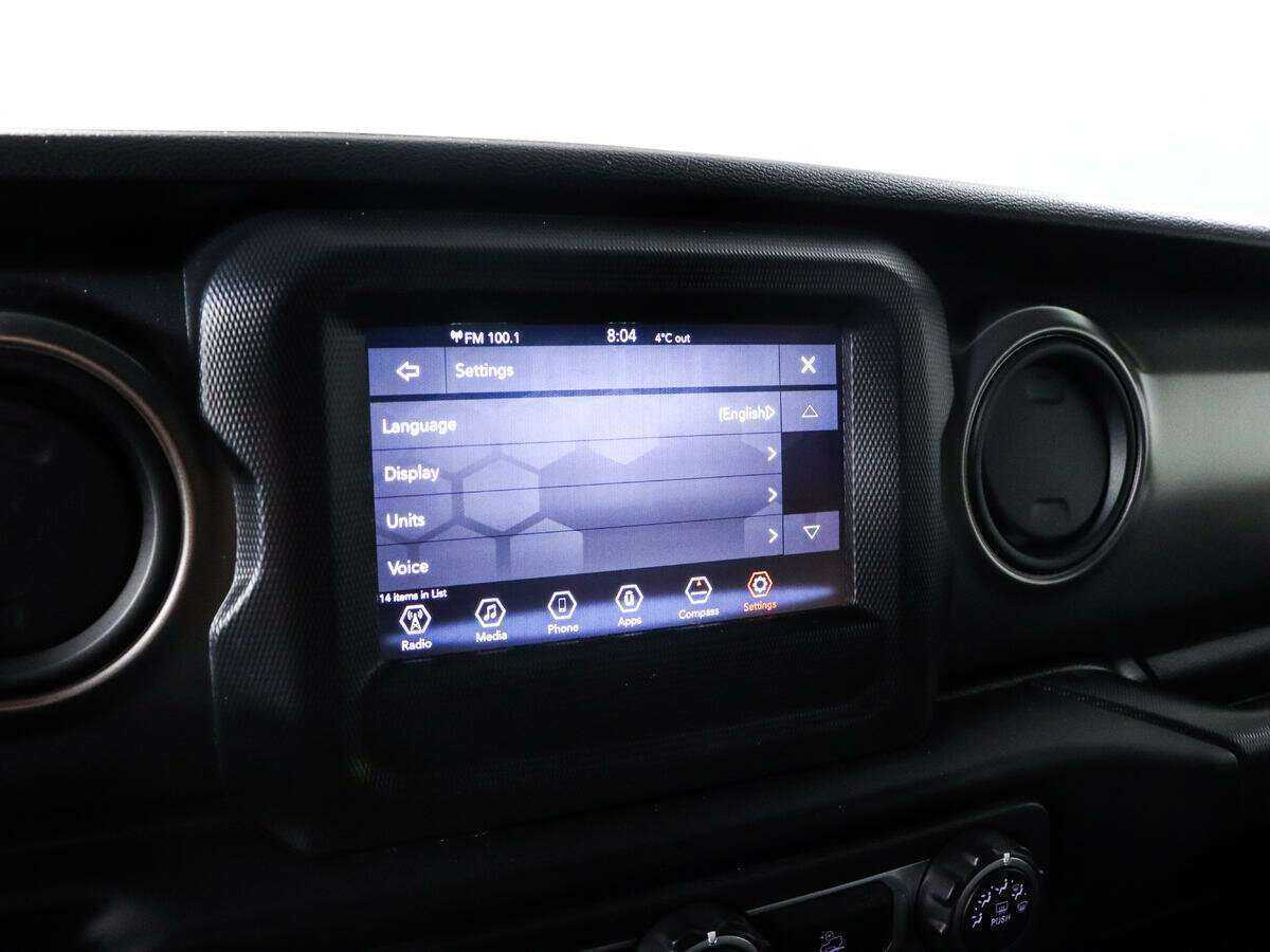 Jeep Wrangler, 2021 Фото №14