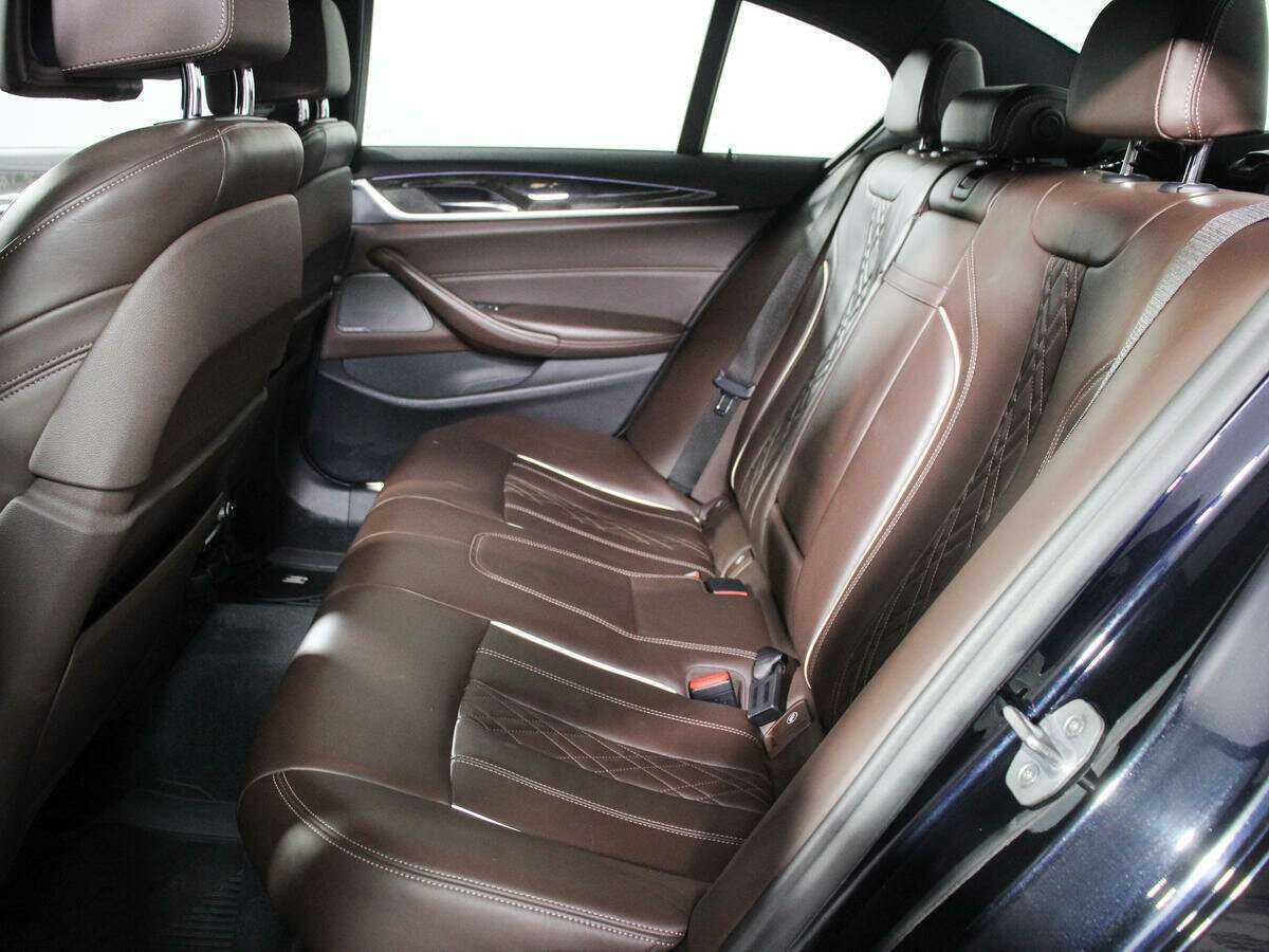 BMW 5 серии M550d xDrive, 2019 - 75 758 км. | Фото №7