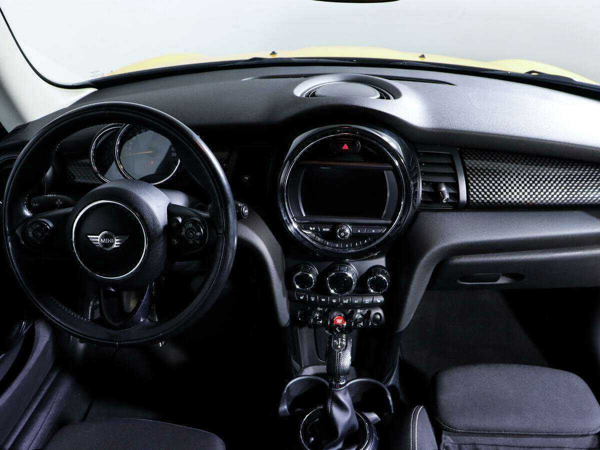 Mini Hatch Cooper S, 2016 Фото №12