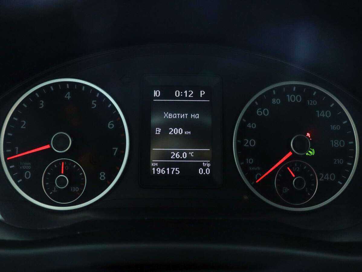 Volkswagen Tiguan, 2011 Фото №11