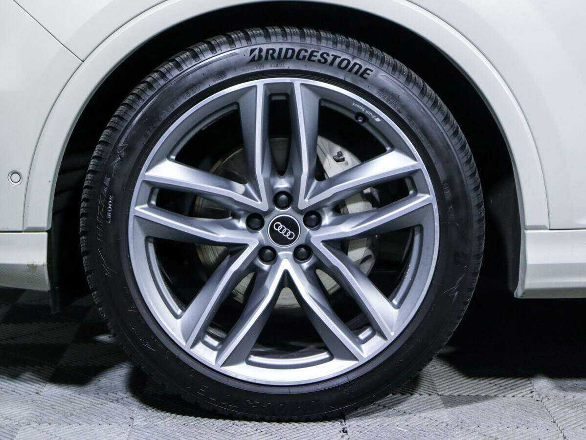 Audi Q7 45 TDI, 2020 Фото №13