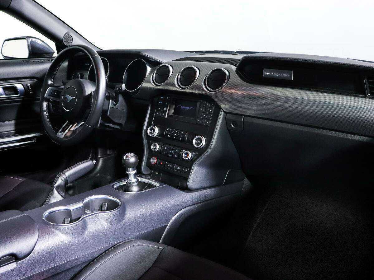 Ford Mustang, 2022 Фото №9