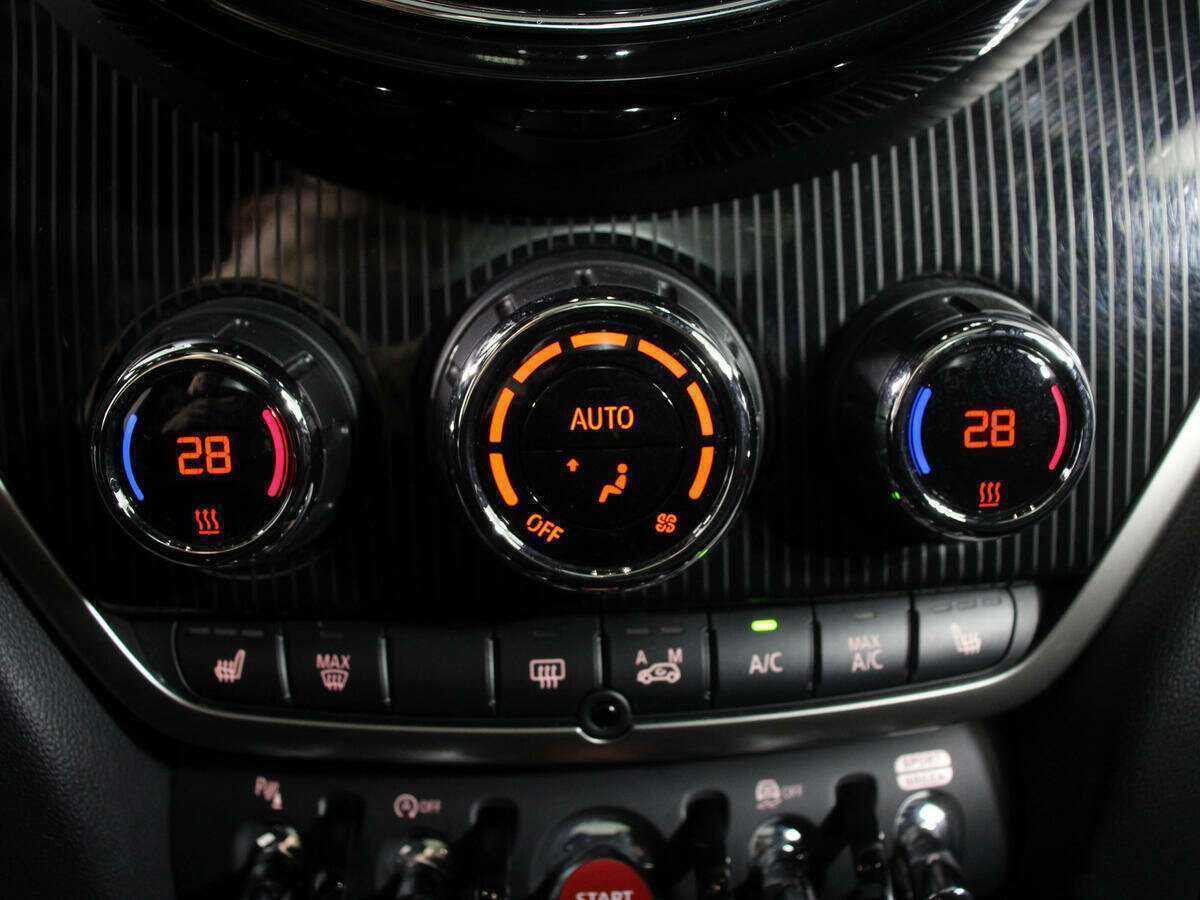 Mini Countryman JCW John Cooper Works, 2022 Фото №21