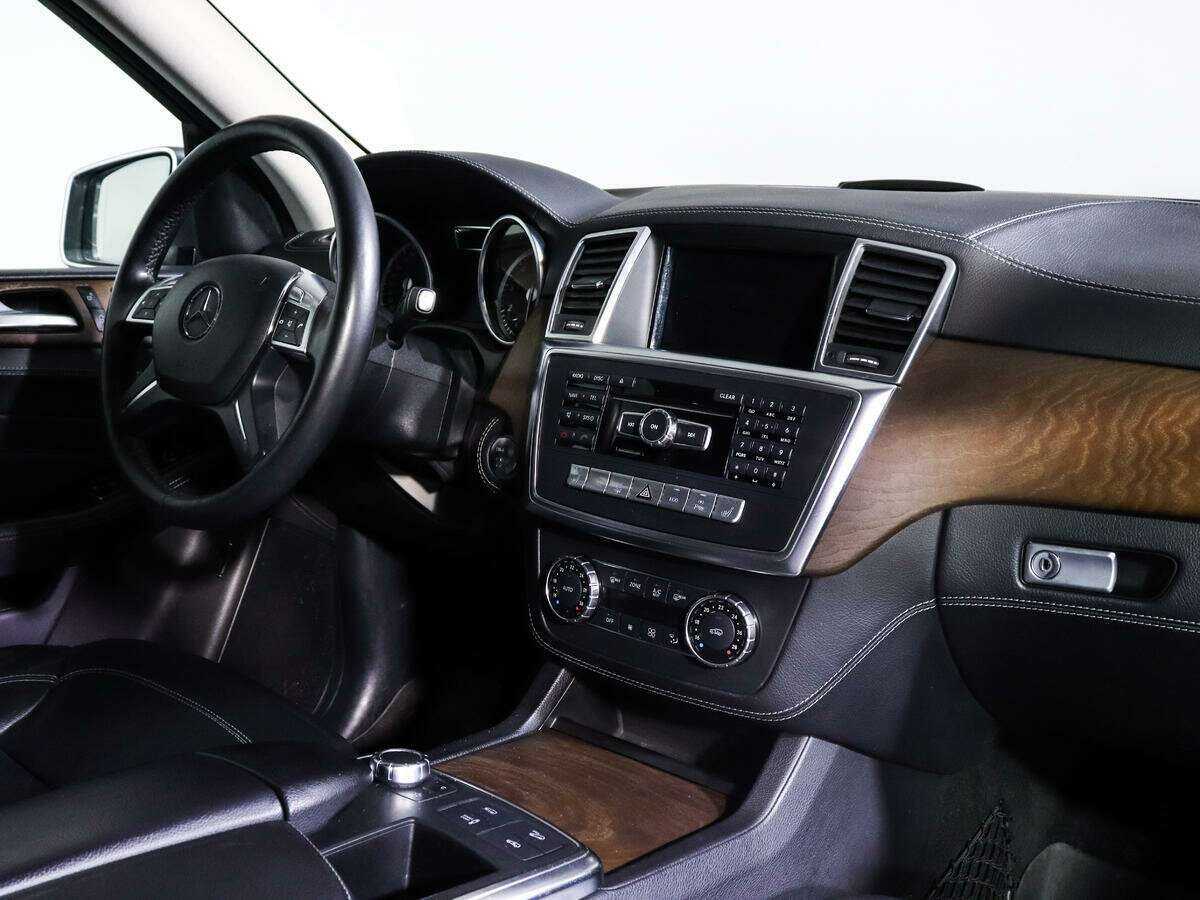 Mercedes-Benz M-Класс 400, 2014 Фото №9