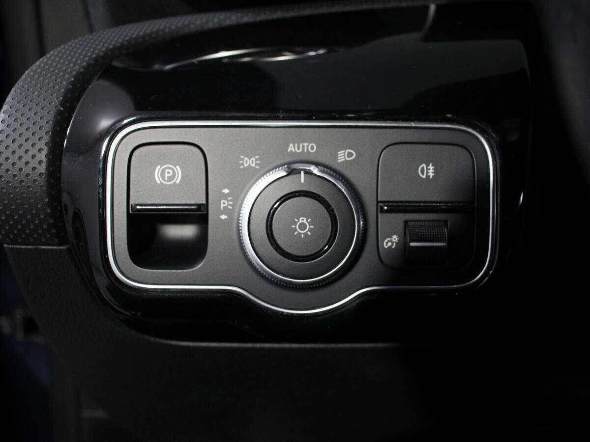 Mercedes-Benz CLA 250, 2019 Фото №14