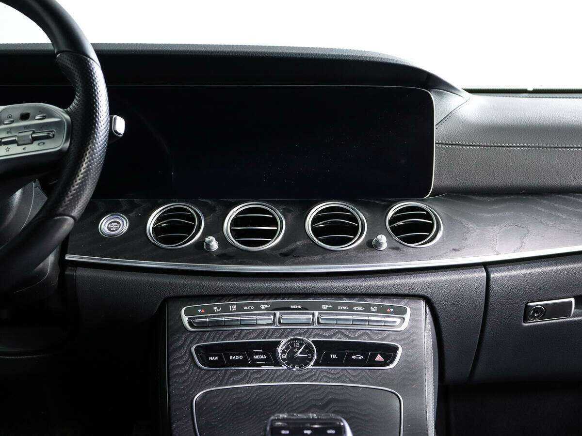 Mercedes-Benz E-Класс 200, 2018 Фото №12