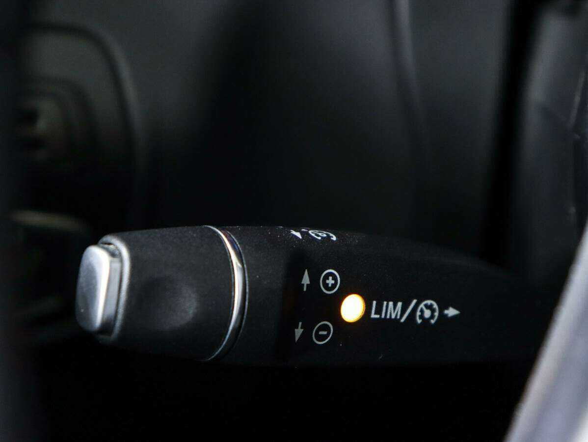 Mercedes-Benz GLC 250, 2017 Фото №13