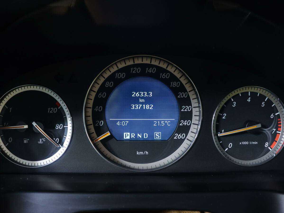 Mercedes-Benz C-Класс 200, 2007 Фото №9