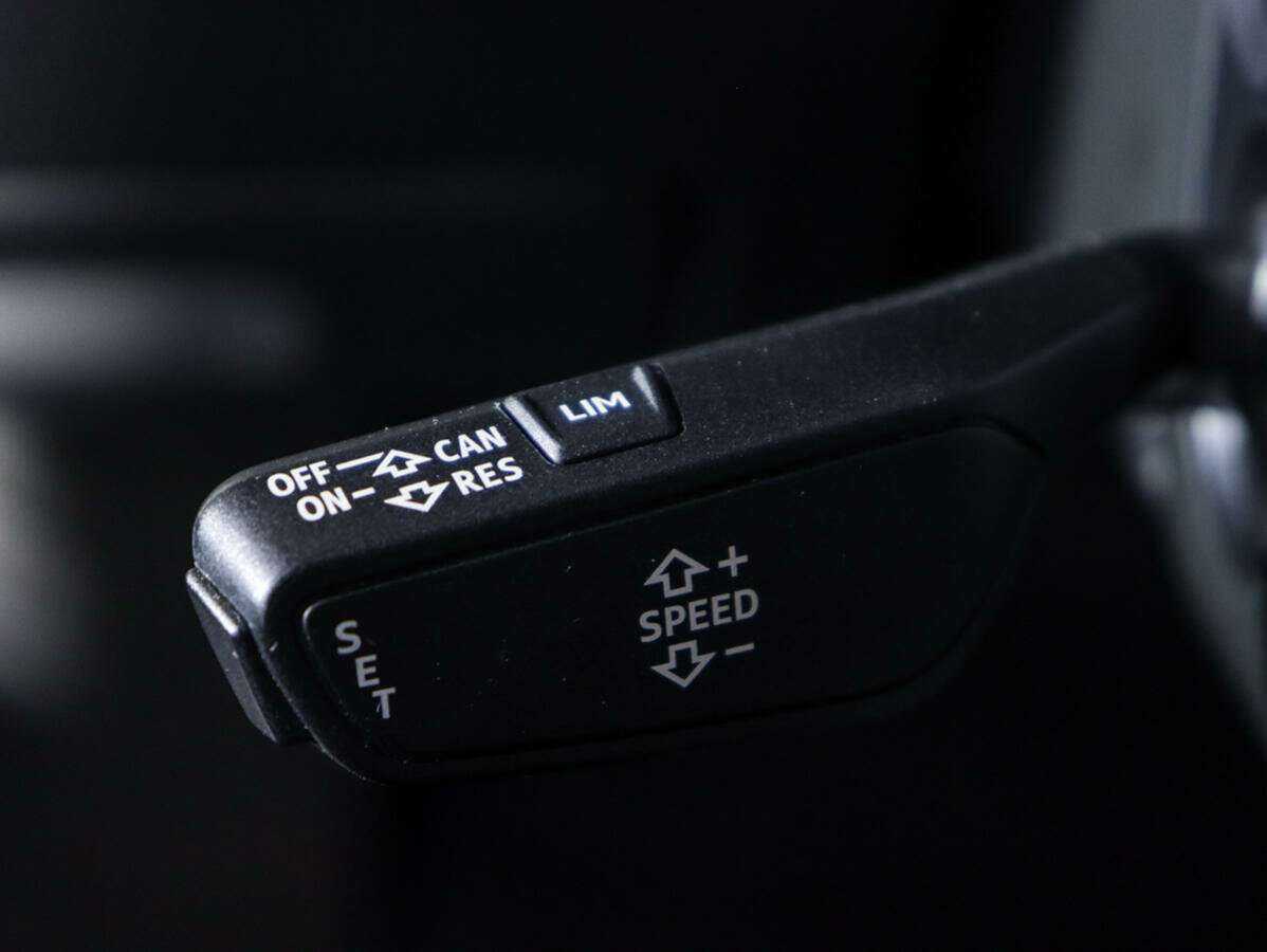 Audi Q7 45 TDI, 2021 Фото №16