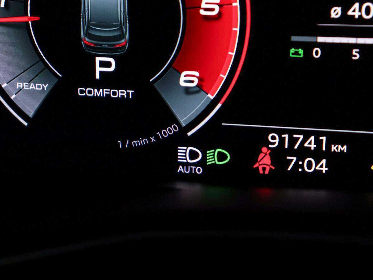 Audi Q7 45 TDI, 2021 Фото №31