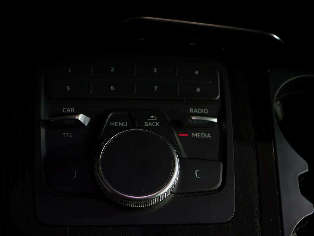 Audi Q7, 2016 Фото №21