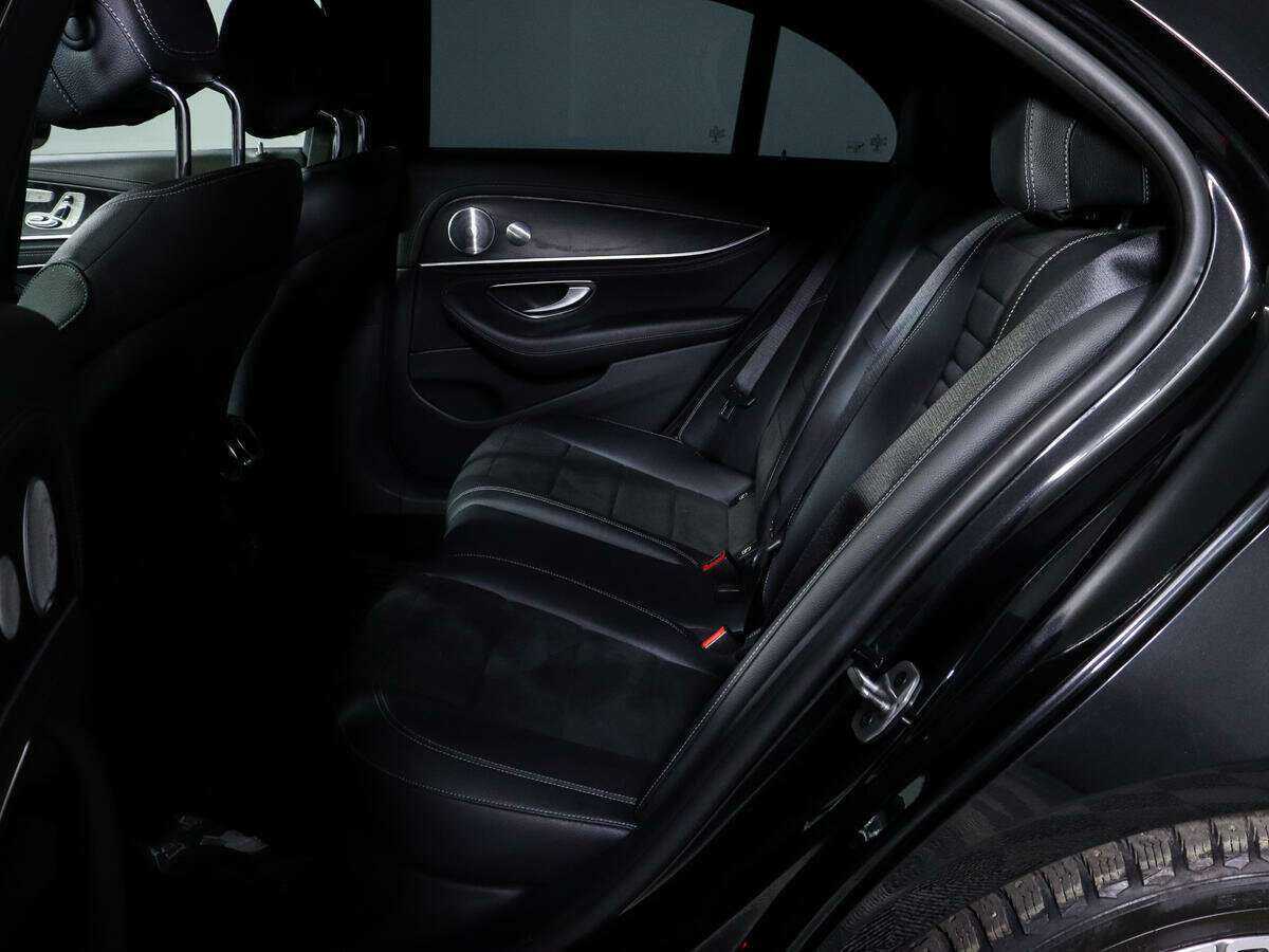 Mercedes-Benz E-Класс 400 d, 2019 Фото №8