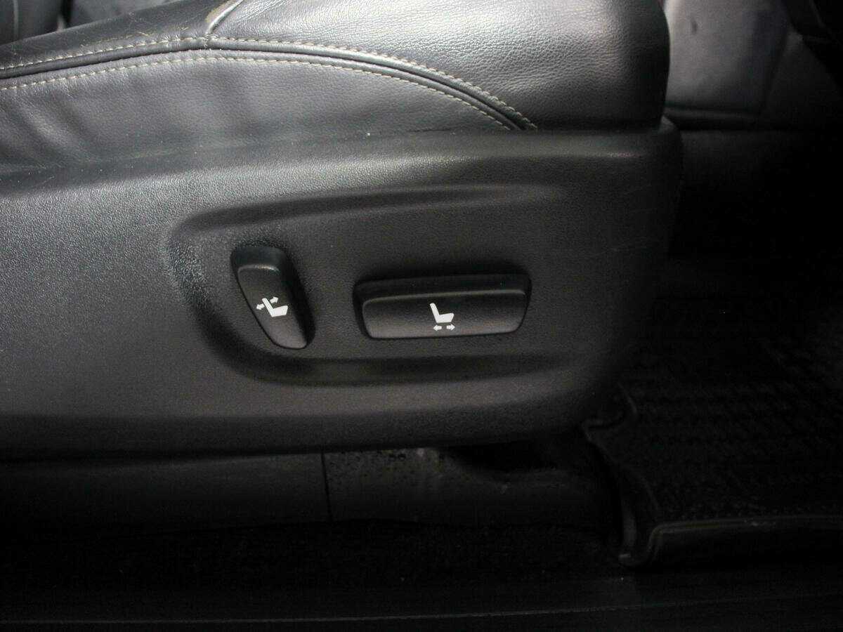 Toyota Land Cruiser Prado, 2017 Фото №14