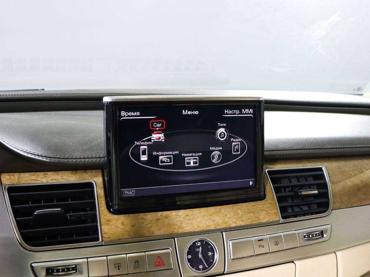 Audi A8, 2010 Фото №14