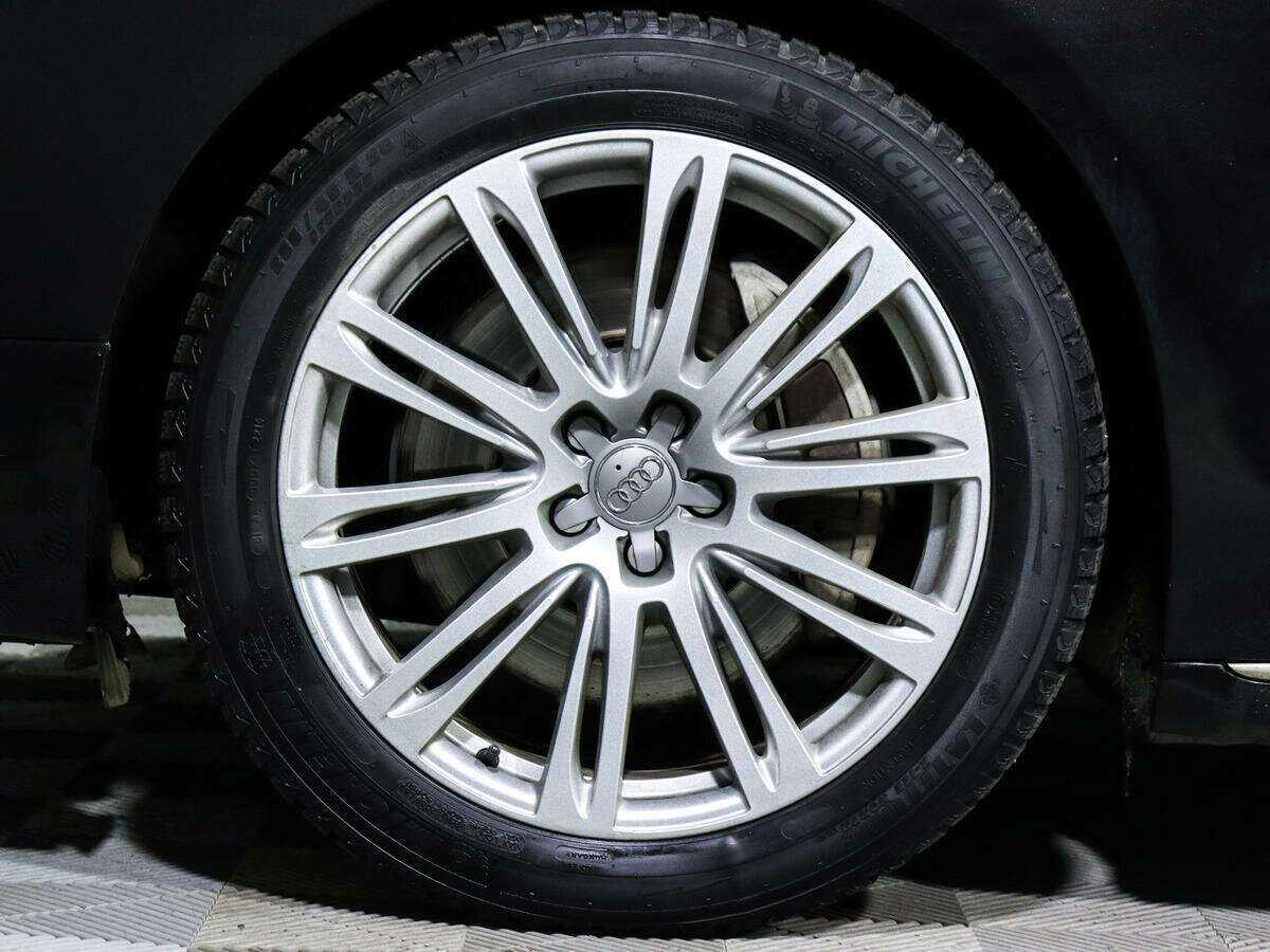 Audi A8, 2010 Фото №25