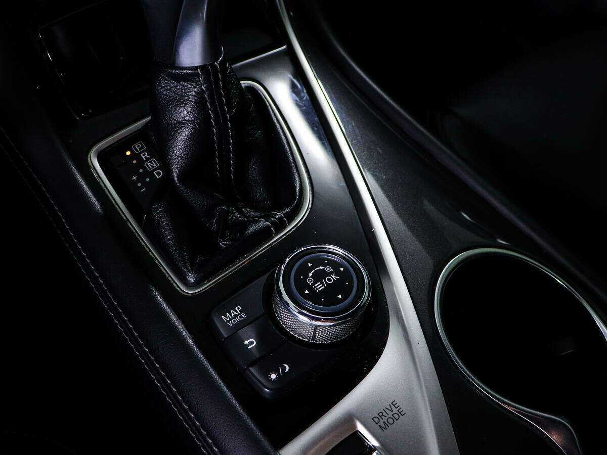 Infiniti Q50, 2017 Фото №18