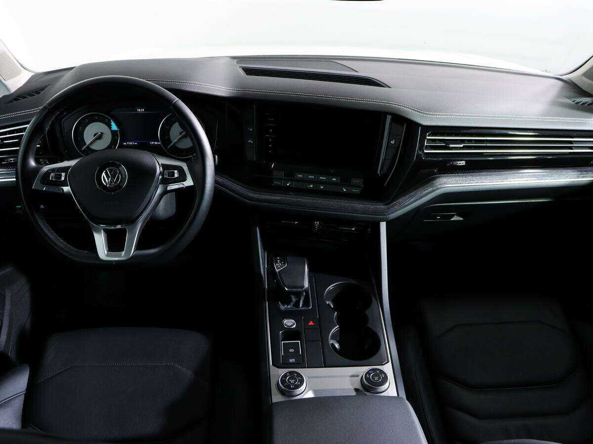 Volkswagen Touareg, 2019 Фото №10