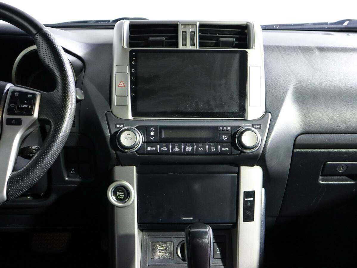 Toyota Land Cruiser Prado, 2011 Фото №13